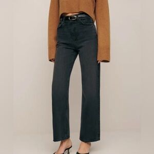 Reformation Jeans • Lisa Straight Cropped